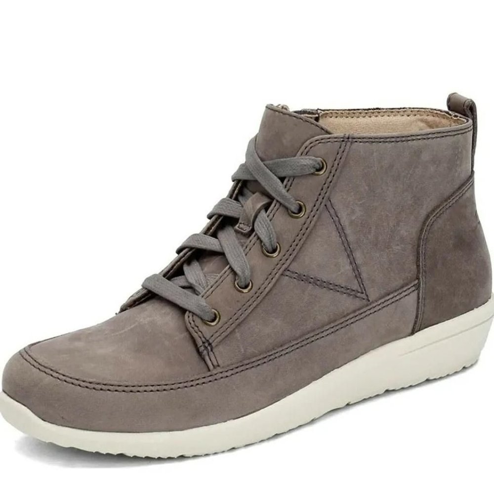 Vionic Shawna Boot
